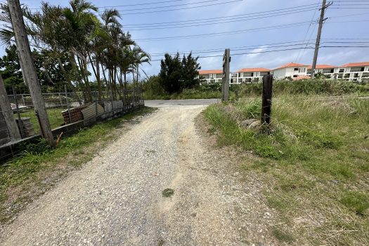 石垣島　新川冨埼1600坪土地