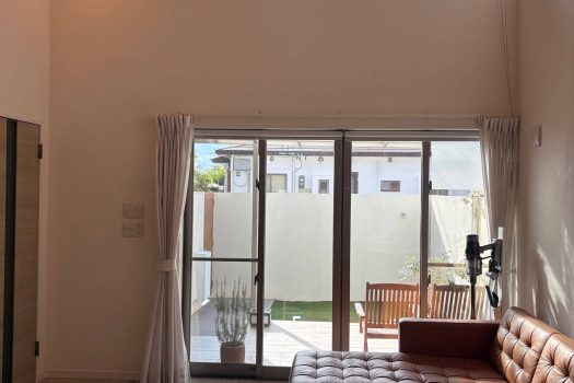 豊崎タウン*築浅中庭付き平家