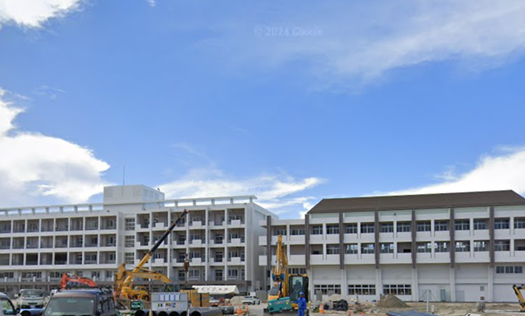 豊崎タウン*築浅中庭付き平家