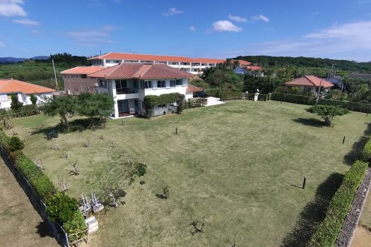 石垣島　新川フサキRC２階建