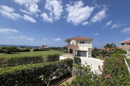 石垣島　新川フサキRC２階建